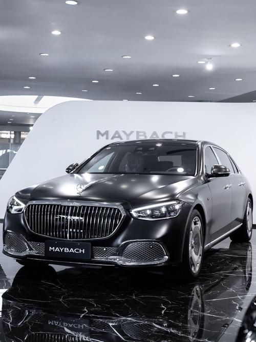 佛山37岚图汽车的售后服务让用户无忧出行，迈巴赫未来的豪华车趋势